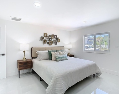 3711 Huntington Street Ne - Photo Thumbnail 18