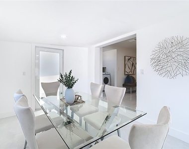 3711 Huntington Street Ne - Photo Thumbnail 16