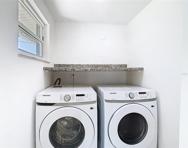 3711 Huntington Street Ne - Photo Thumbnail 36