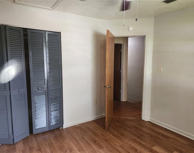 751 Rebecca Street - Photo Thumbnail 10