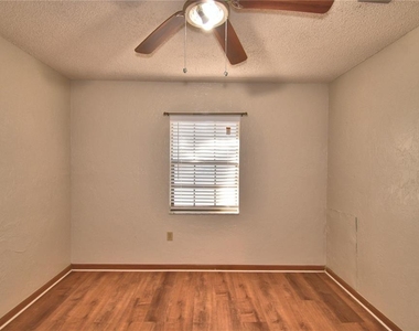 751 Rebecca Street - Photo Thumbnail 23