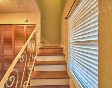 751 Rebecca Street - Photo Thumbnail 11
