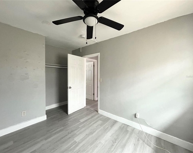 424 N Charles Street - Photo Thumbnail 12