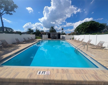 6306 Grand Bahama Circle - Photo Thumbnail 17