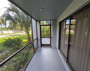 6306 Grand Bahama Circle - Photo Thumbnail 14
