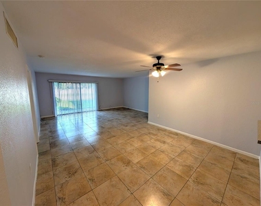6306 Grand Bahama Circle - Photo Thumbnail 4
