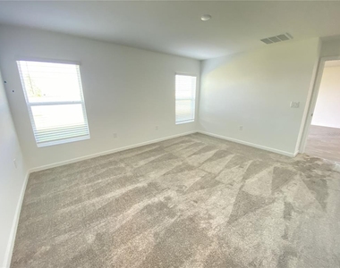 340 Pineywoods Street - Photo Thumbnail 13