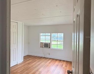 115 Whitfield Street - Photo Thumbnail 20