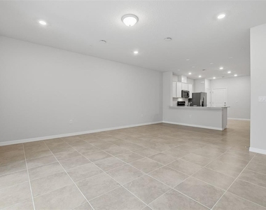 468 Beryl Cove - Photo Thumbnail 11