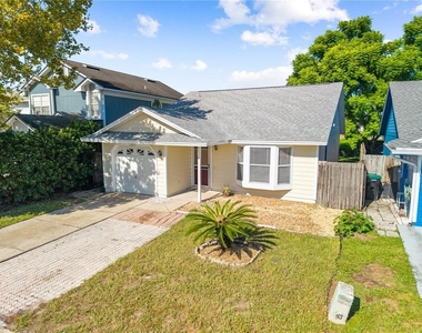 1094 Martin Boulevard - Photo Thumbnail 2