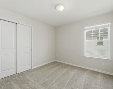 6254 Sunny Time Avenue - Photo Thumbnail 22