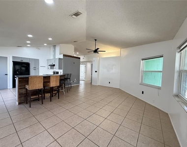 9542 Sundance Court - Photo Thumbnail 1