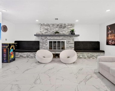 550 Mendel Lane - Photo Thumbnail 7