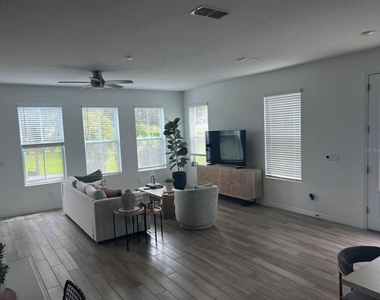 837 Benoi Drive - Photo Thumbnail 9