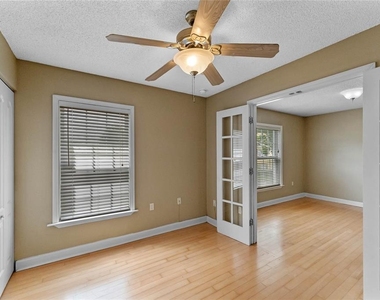 2025 Dixie Belle Drive - Photo Thumbnail 4
