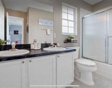 7924 Golden Pond Circle - Photo Thumbnail 20