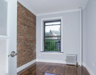350 West 21st Street - Photo Thumbnail 3