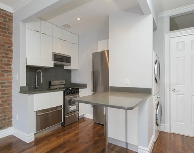 350 West 21st Street - Photo Thumbnail 1