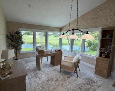 209 Bromely Circle - Photo Thumbnail 5