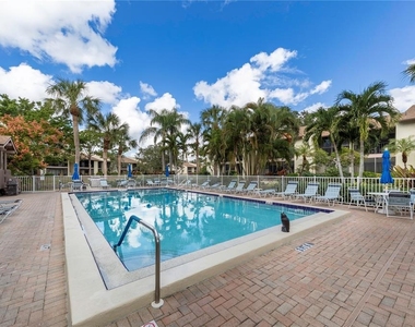 638 Bird Bay Drive E - Photo Thumbnail 21