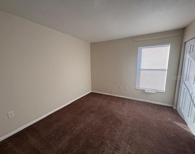 1781 Crystal Grove Drive - Photo Thumbnail 6