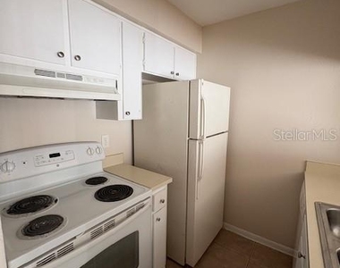 1781 Crystal Grove Drive - Photo Thumbnail 2