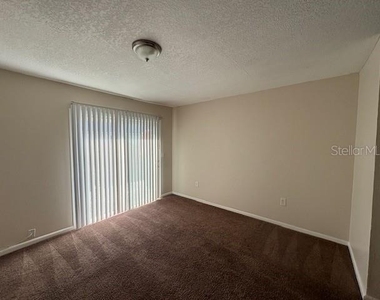 1781 Crystal Grove Drive - Photo Thumbnail 5