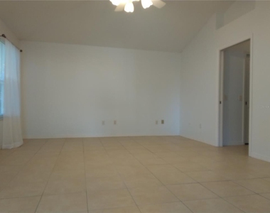 1233 Oak Forest Drive - Photo Thumbnail 16