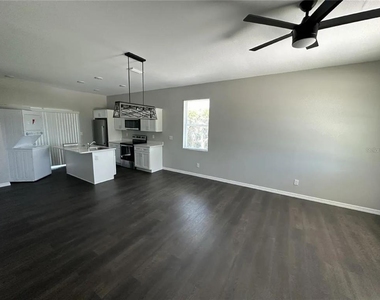 10366 Kidron Avenue - Photo Thumbnail 3