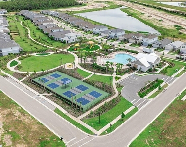 15927 Mulrion Boulevard - Photo Thumbnail 22