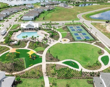 15927 Mulrion Boulevard - Photo Thumbnail 21
