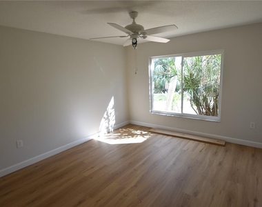 3611 Longmeadow Street - Photo Thumbnail 6