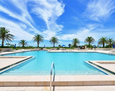 1211 Gulf Of Mexico Drive - Photo Thumbnail 43