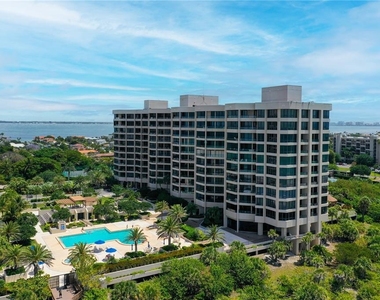 1211 Gulf Of Mexico Drive - Photo Thumbnail 58