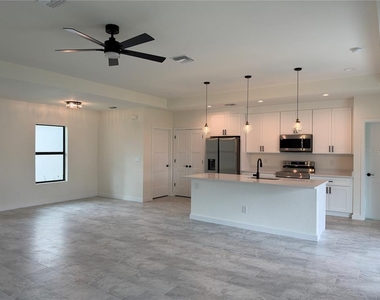 3645 Brownwood Terrace - Photo Thumbnail 5