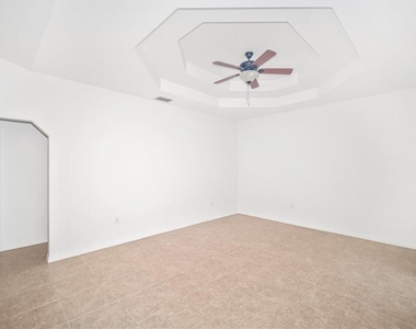 3674 Lorton Avenue - Photo Thumbnail 13