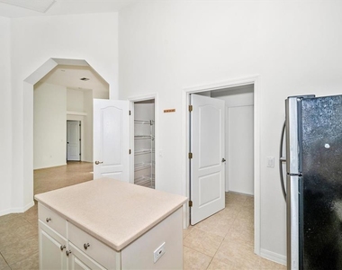 3674 Lorton Avenue - Photo Thumbnail 18