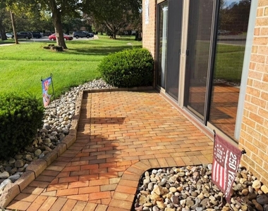 2776 Rolling Green Place - Photo Thumbnail 13