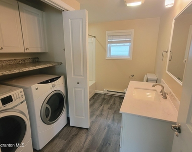 332 Bridge Street - Photo Thumbnail 7