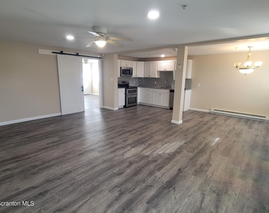332 Bridge Street - Photo Thumbnail 4