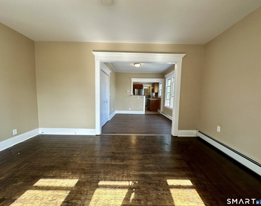 9 Park Street - Photo Thumbnail 10