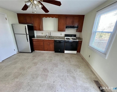 15 Meadowrue Drive - Photo Thumbnail 5