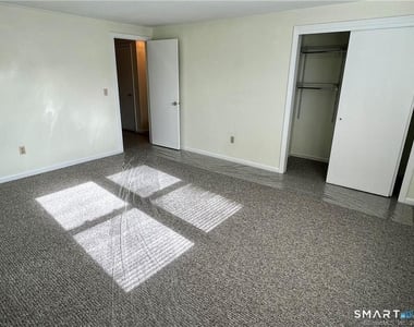 15 Meadowrue Drive - Photo Thumbnail 8