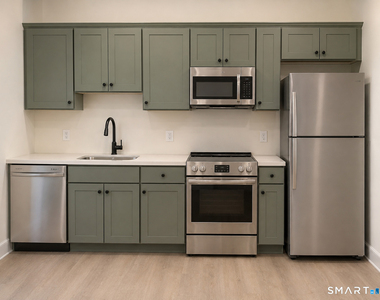 427 Farmington Avenue - Photo Thumbnail 12