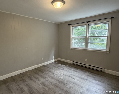 54 Monroe Street - Photo Thumbnail 6