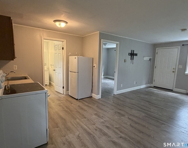 54 Monroe Street - Photo Thumbnail 4