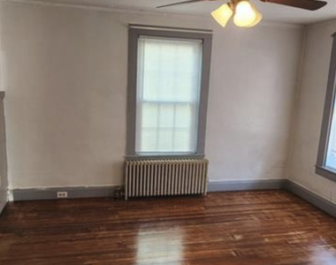 9 Maple Street - Photo Thumbnail 9