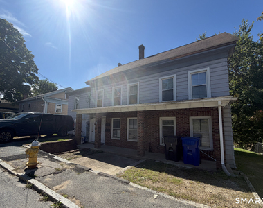 9 Maple Street - Photo Thumbnail 1