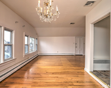 83 Hawley Avenue - Photo Thumbnail 10