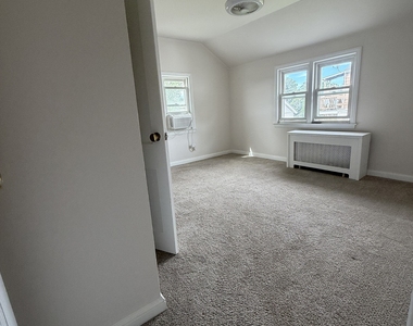 40 Travis Avenue - Photo Thumbnail 15
